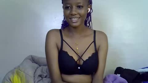 Snapshot of fine_slim chatting on October 21, 12:50 pm slimmie online show from October 21, 12:50 pm