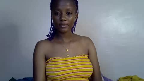 Snapshot of fine_slim chatting on October 29, 10:22 pm slimmie online show from October 29, 10:22 pm