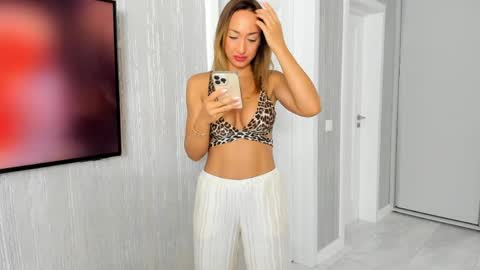 FinestChantilly online show from April 10, 6:07 am