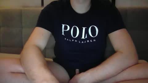 Snapshot of finn_99 chatting on December 6, 7:45 pm Finn online show from December 6, 7:45 pm