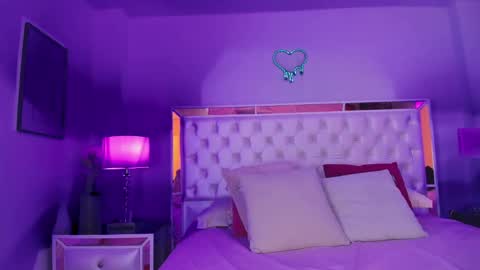 finnky1 online show from February 27, 3:36 am