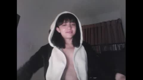 finnky1 online show from September 10, 4:23 am