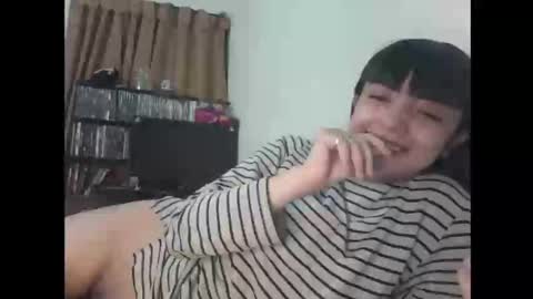 finnky1 online show from October 21, 4:13 am