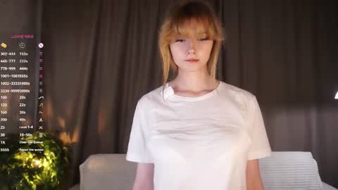 Snapshot of fionawhynot chatting on July 12, 7:05 pm Emily online show from July 12, 7:05 pm