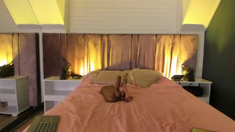 Fiorela online show from April 15, 11:39 am