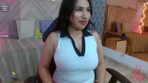Snapshot of fiory_tay chatting on June 18, 7:29 pm fiory tay online show from June 18, 7:29 pm