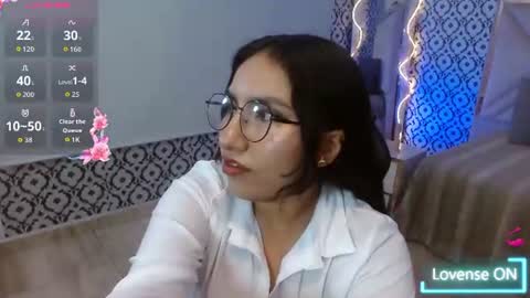 Snapshot of fiory_tay chatting on June 30, 8:32 pm fiory tay online show from June 30, 8:32 pm