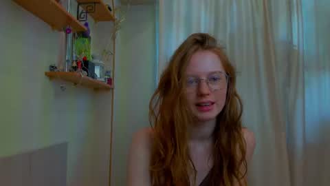 fire_luna online show from June 9, 7:20 am
