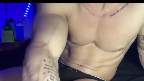 Snapshot of fireanddesire27 chatting on January 10, 7:35 am FireAndDesire27 online show from January 10, 7:35 am