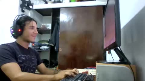 Ricardo online show from December 15, 7:46 am