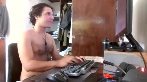 Ricardo online show from January 2, 7:07 pm