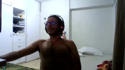 Ricardo online show from March 27, 3:12 am