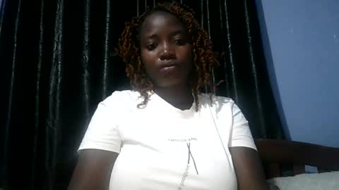 Snapshot of firegal02 chatting on June 17, 4:15 am firegal02 online show from June 17, 4:15 am