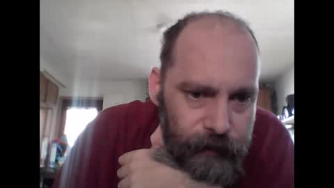 Snapshot of fireprince1977 chatting on February 14, 7:10 pm Brad online show from February 14, 7:10 pm