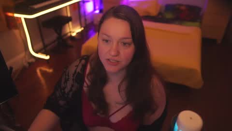 Snapshot of fireproofcuriousity chatting on October 14, 2:34 am Lio Roxy online show from October 14, 2:34 am