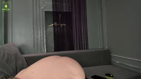 Snapshot of firevein chatting on January 19, 4:38 am Sexy Tony online show from January 19, 4:38 am