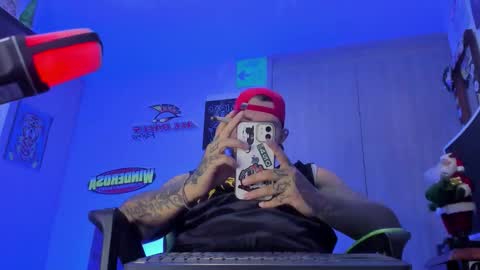 fisherrman666 online show from December 14, 5:35 am