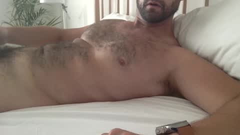 Snapshot of fit_guy_89 chatting on September 12, 5:02 pm fit_guy_89 online show from September 12, 5:02 pm