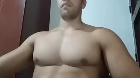 fitchestabs_69 online show from March 28, 9:58 pm