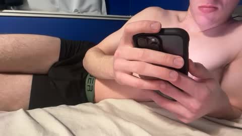 fitguy123469940 online show from March 20, 7:41 pm