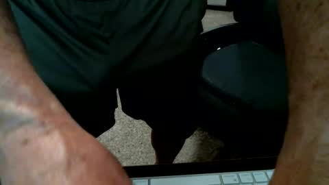 fitguy40 online show from April 11, 3:55 am