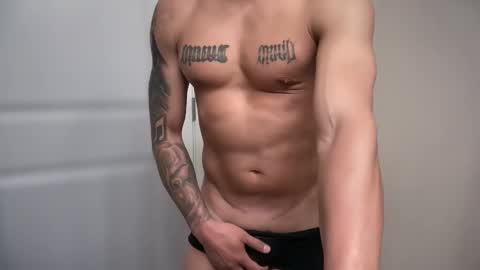 fithornyandtatted online show from May 14, 11:44 pm