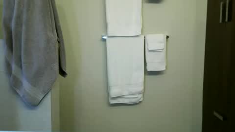 fitonetoo online show from October 20, 1:00 pm