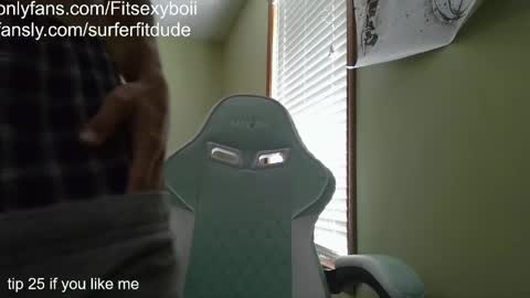 SurferFitdude online show from April 24, 2:41 pm