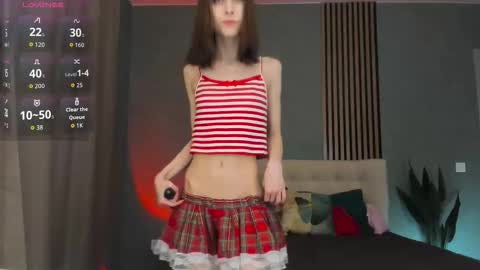 im Linda please give me thumbs up online show from January 9, 3:09 am