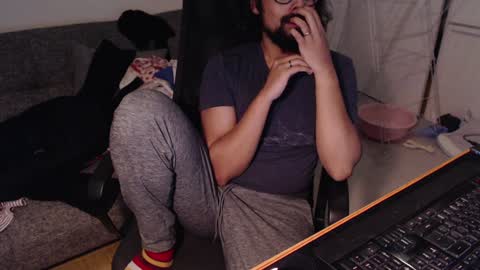 fizz6572 online show from December 4, 7:12 pm