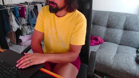 fizz6572 online show from February 7, 9:05 am