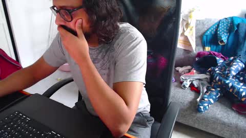 fizz6572 online show from March 10, 9:10 am