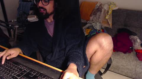 fizz6572 online show from March 12, 8:52 pm