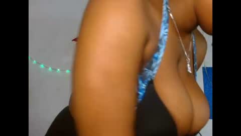 flasher_bigboobs online show from July 30, 3:11 pm