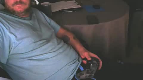 Snapshot of flashy49 chatting on December 18, 4:40 am flashy49 online show from December 18, 4:40 am