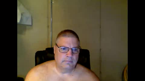 Snapshot of fletch32 chatting on September 27, 10:42 am jd online show from September 27, 10:42 am