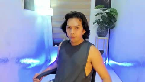 Snapshot of fletcher_dior23 chatting on November 9, 9:18 am fletcher_dior23 online show from November 9, 9:18 am