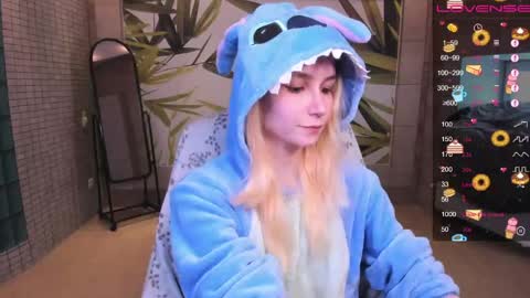 FlexiMona online show from March 7, 9:06 am