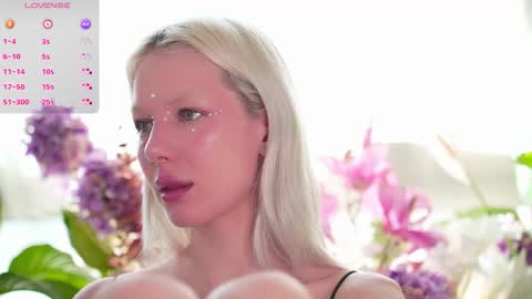 Snapshot of flexylover_ chatting on October 29, 9:11 am Im nude naked fuck lovense online show from October 29, 9:11 am