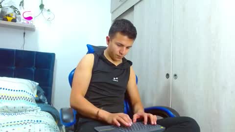 Nico online show from February 23, 6:05 pm