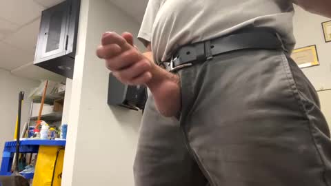 Snapshot of flintstones_rock chatting on February 7, 8:20 pm flintstones_rock online show from February 7, 8:20 pm