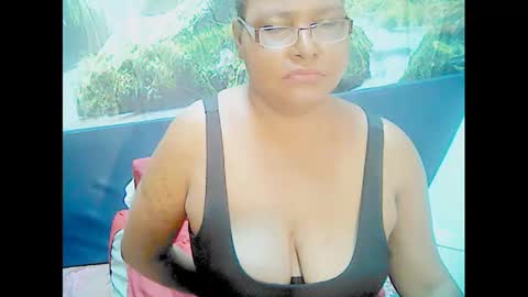 flirtacious_indian online show from January 26, 9:40 pm