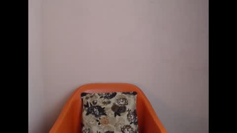 flirtxxdiva online show from December 15, 10:14 pm