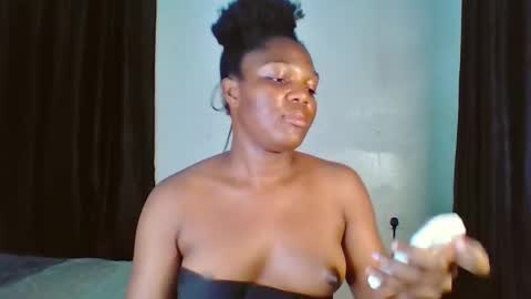 flirtxxdiva online show from February 14, 8:49 pm