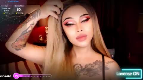 Snapshot of flirtywhore_mariats chatting on November 29, 7:33 am mariadyosa online show from November 29, 7:33 am