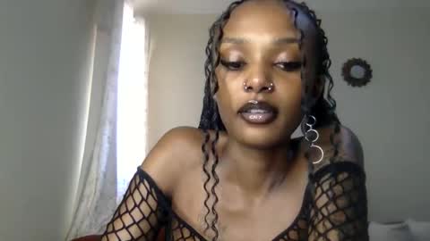 sheery online show from June 6, 7:13 am