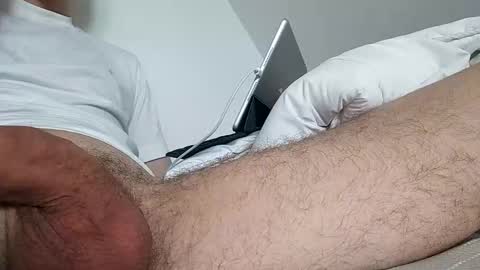 Snapshot of flo187842 chatting on February 28, 1:12 pm flo187842 online show from February 28, 1:12 pm