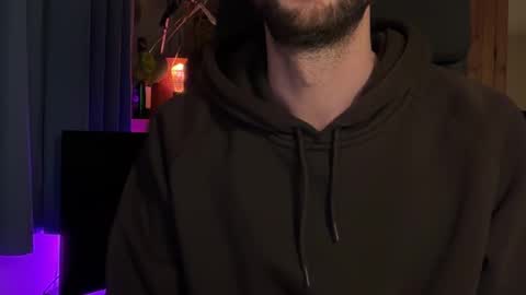 Snapshot of float47 chatting on January 6, 6:44 pm float47 online show from January 6, 6:44 pm