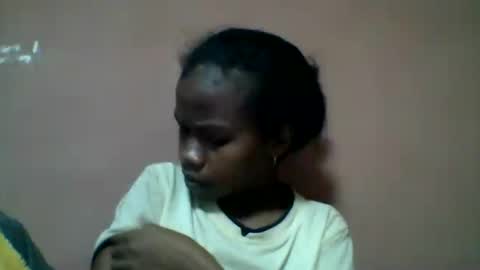 Snapshot of flora48230522373 chatting on July 8, 7:02 am flora48230522373 online show from July 8, 7:02 am