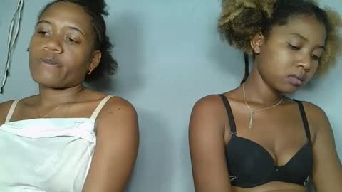 Snapshot of florencia011 chatting on February 8, 7:16 pm florencia011 online show from February 8, 7:16 pm